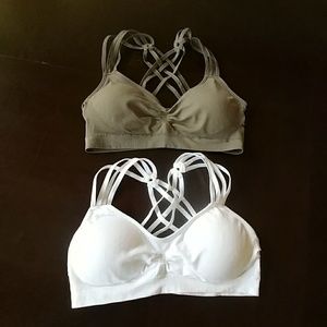 2 bralettes